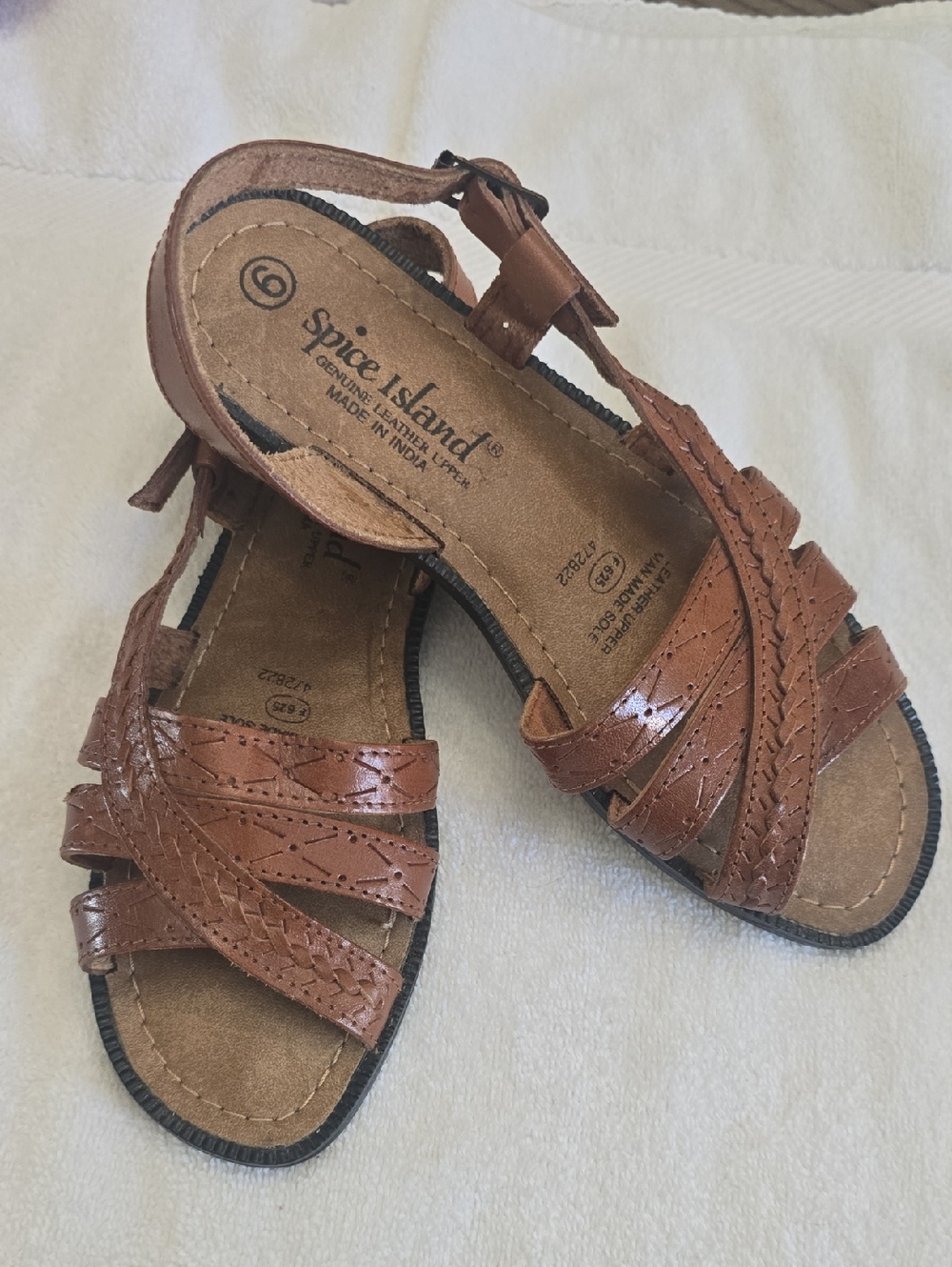 NWOT Spice Island Sandals